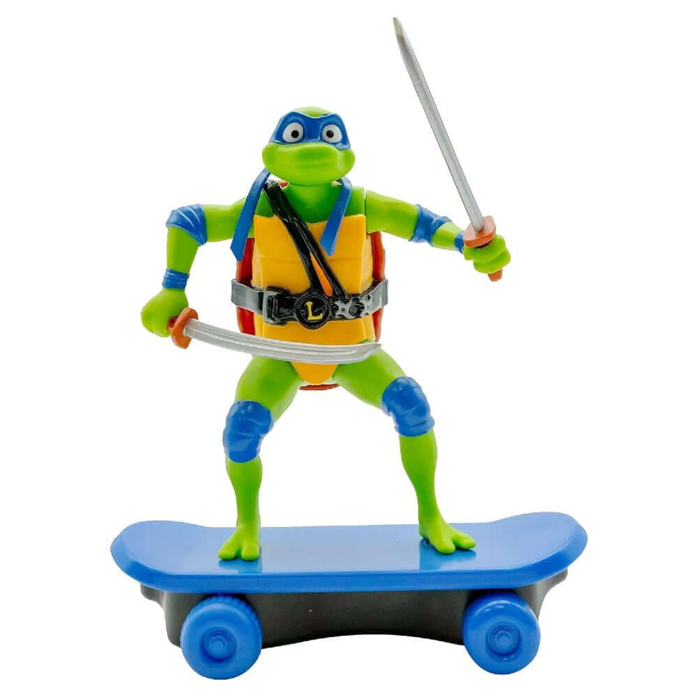 Teenage Mutant Ninja Turtles Mutant Mayhem Sewer Shredders LEO Figürü | Kaykaylı Çek Bırak Oyuncak 71055 (Kopya)