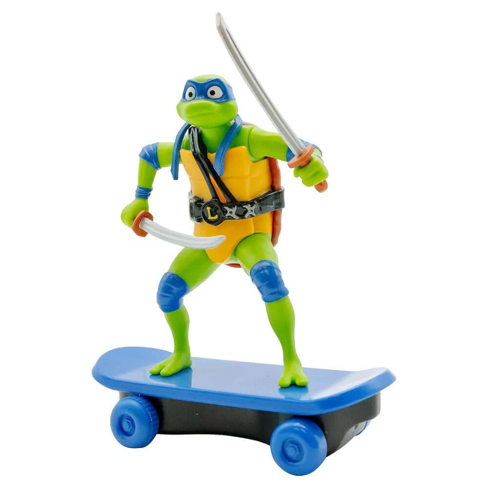 Teenage Mutant Ninja Turtles Mutant Mayhem Sewer Shredders LEO Figürü | Kaykaylı Çek Bırak Oyuncak 71055 (Kopya)