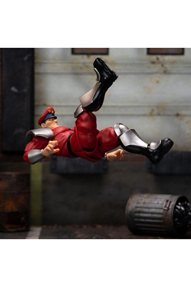 Ultra Street Fighter II M. Bison Aksiyon Figürü